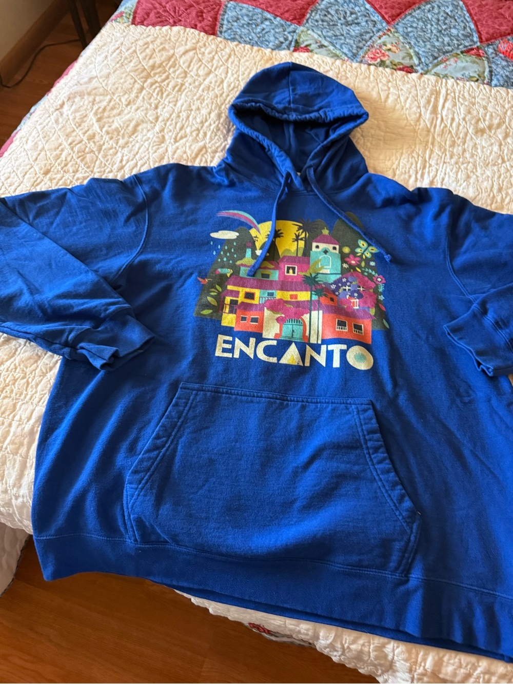 Men's Hoodie Encanto